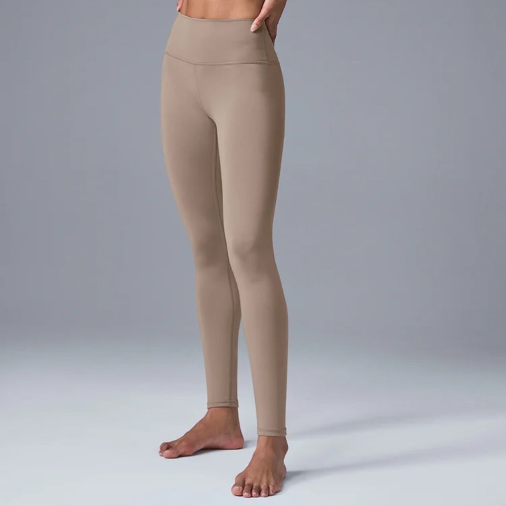 ALO YOGA Airlift Leggings 7/8th Length | Gravel | XS